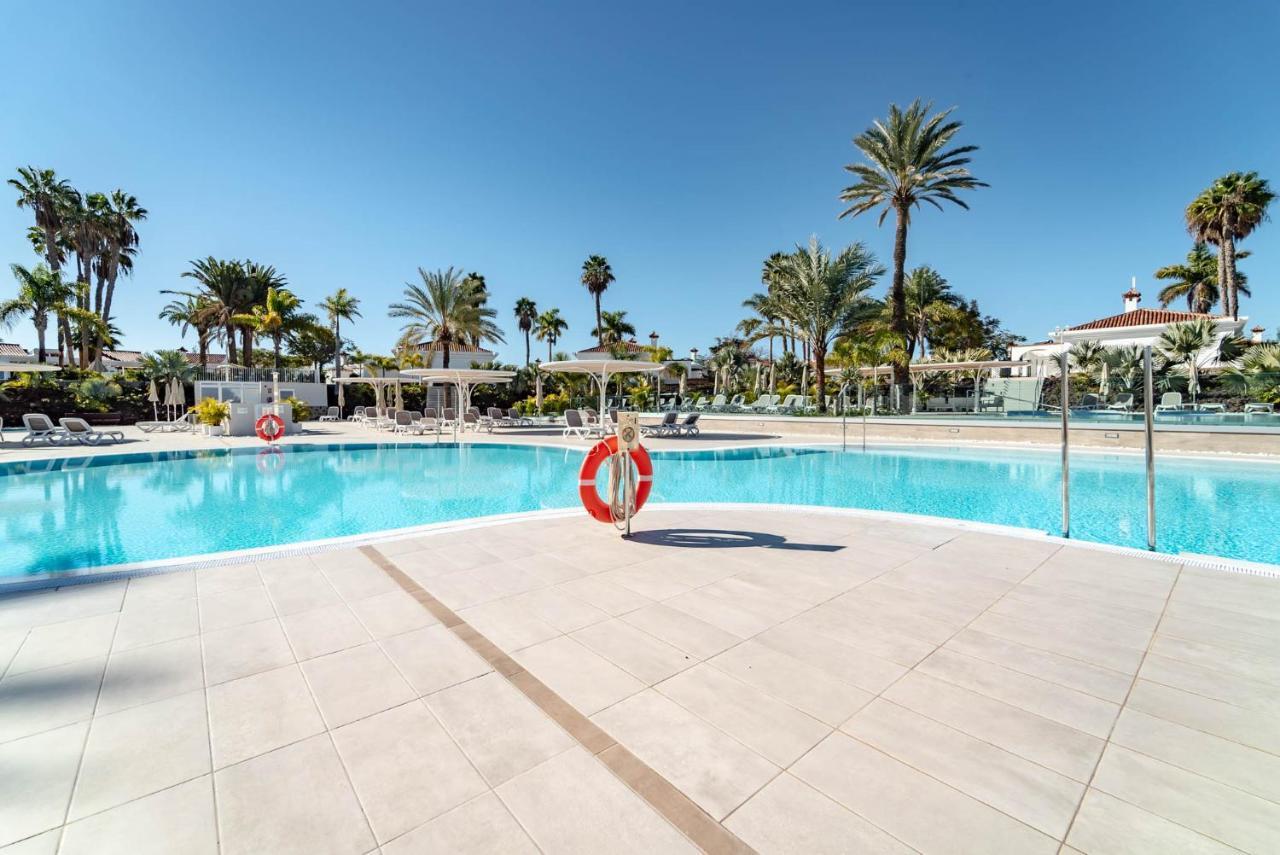 Hotel Livvo Dunagolf Suites Maspalomas  Exterior photo